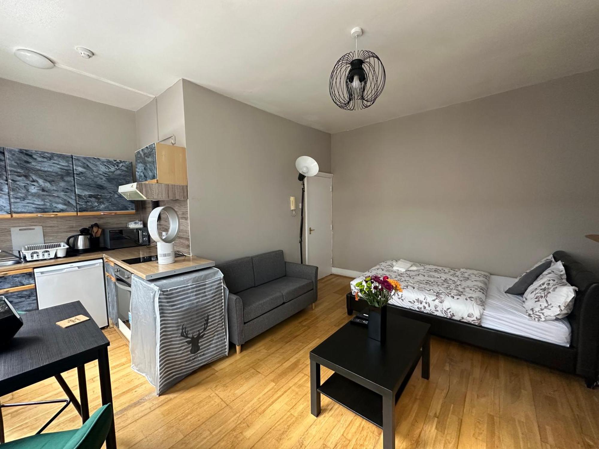 Stay Inn Studio'S London Exterior photo
